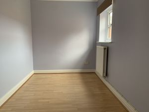 Bedroom- click for photo gallery